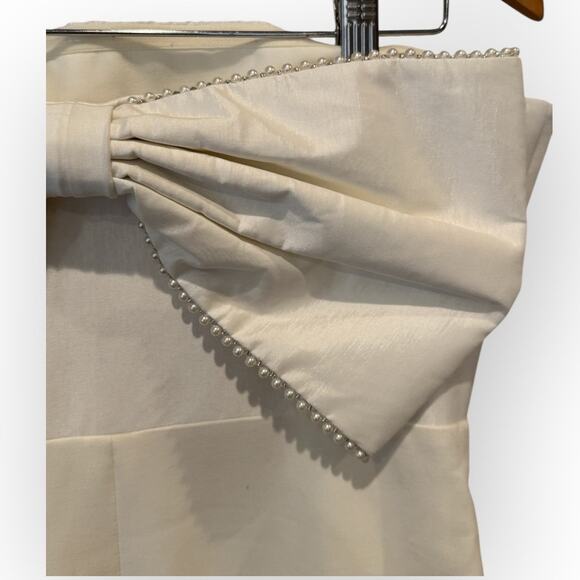 LIKELY Helen Strapless Gown Size 8 - Picture 10 of 15